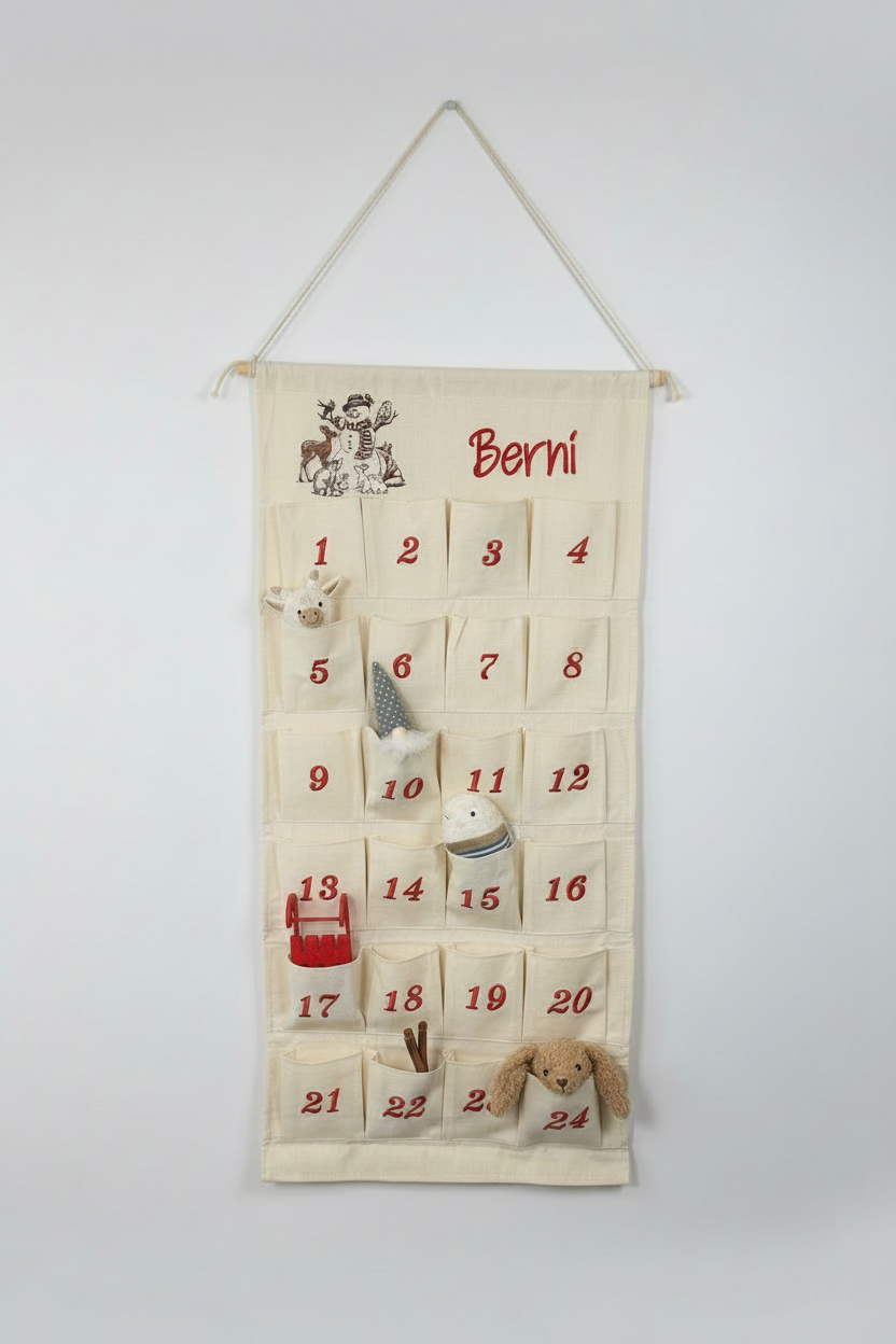 ⛄️ Personalisierter Adventskalender Kinder bestickt mit Motiv Schneemann, Waldtieren und WunschNamen