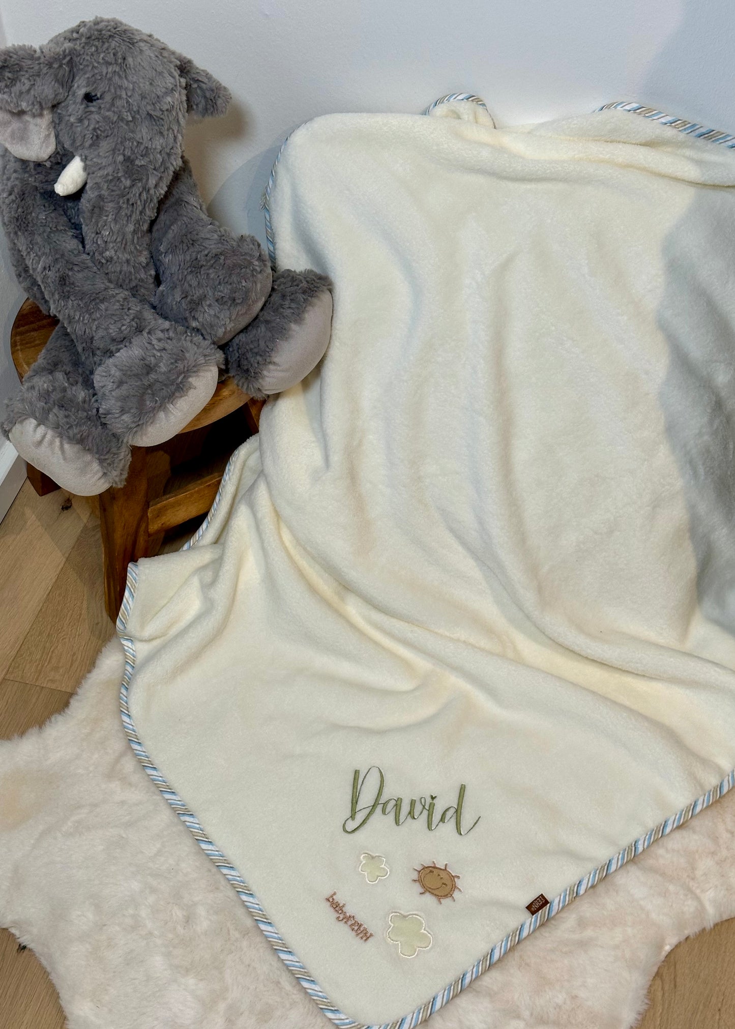 Kuscheldecke Schaf personalisiert