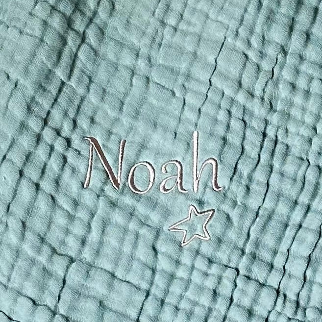 Personalisierte Musselin Babydecke mit Namen