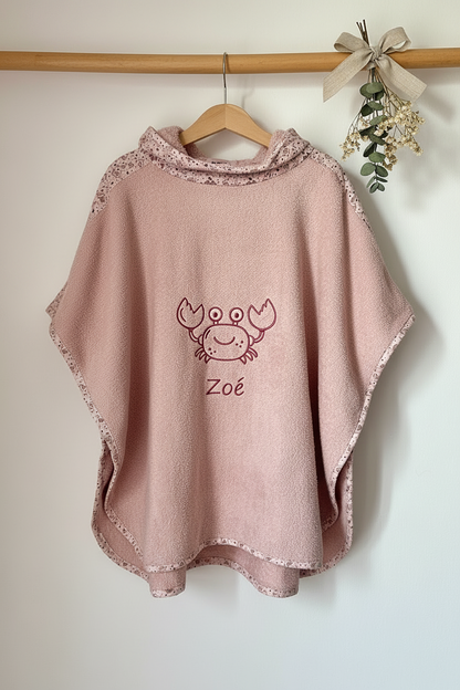 Badeponcho mit bedruckter Kapuze personalisierbar mit Stickmotiv + Wunschname