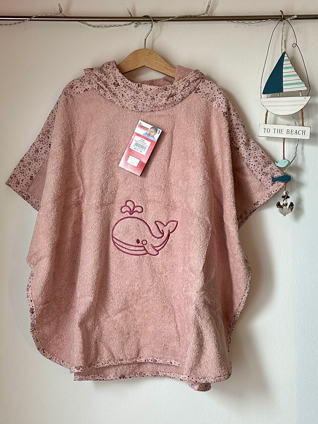 Badeponcho mit bedruckter Kapuze personalisierbar mit Stickmotiv + Wunschname