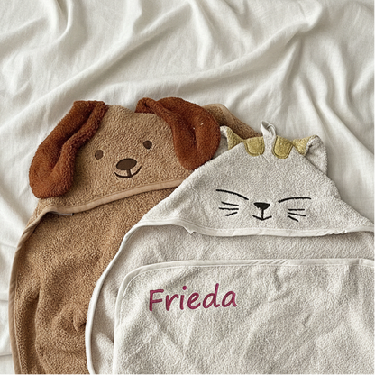 Kapuzenbadetuch Hund oder Katze personalisiert mit Namen