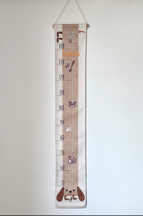 Personalisierte Messlatte Kinder - Hund | Wachstumsmesser mit Namen
